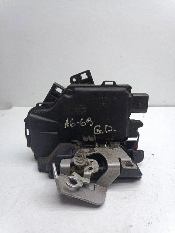 Tagaukse lukk – Audi A6 S6 C5 4B (1997-2005)