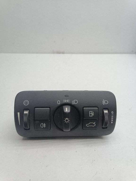 Light switch – Volvo V60 (2011-2013)