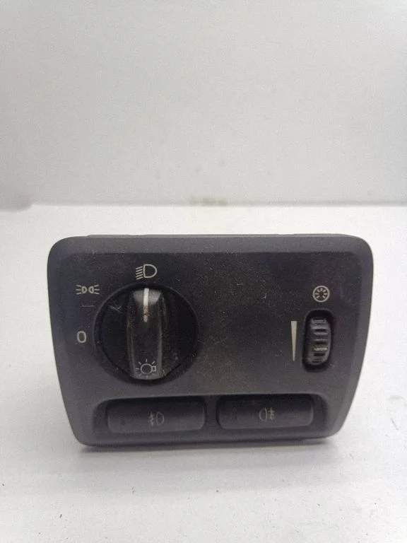 Light switch – Volvo V70 (2005-2008)