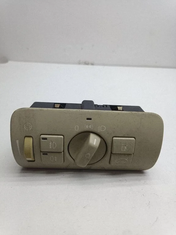 Light switch – Volvo V70 (2005-2008)