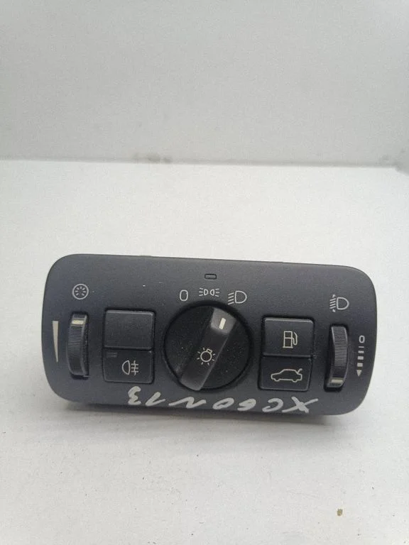 Light switch – Volvo XC60 (2009-2013)