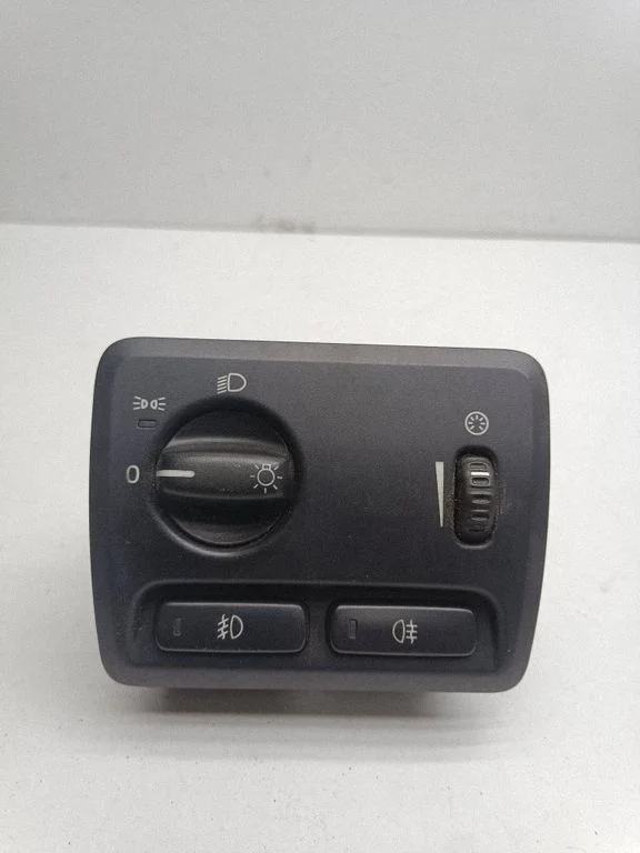 Light switch – Volvo V70 (2000-2004)