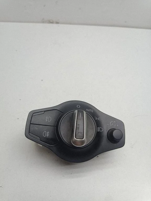 Light switch – Audi Q5 SQ5 8R (2008-2017)