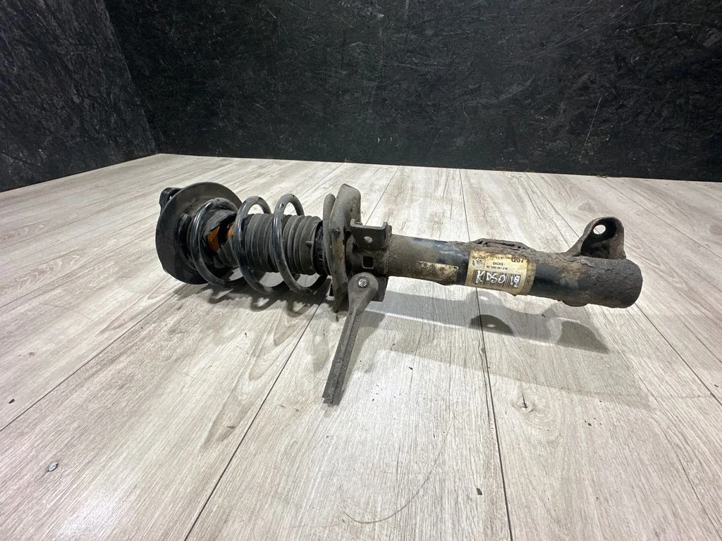 Front shock absorber/damper – Mercedes-Benz C-Class AMG W204 (2007-2014)