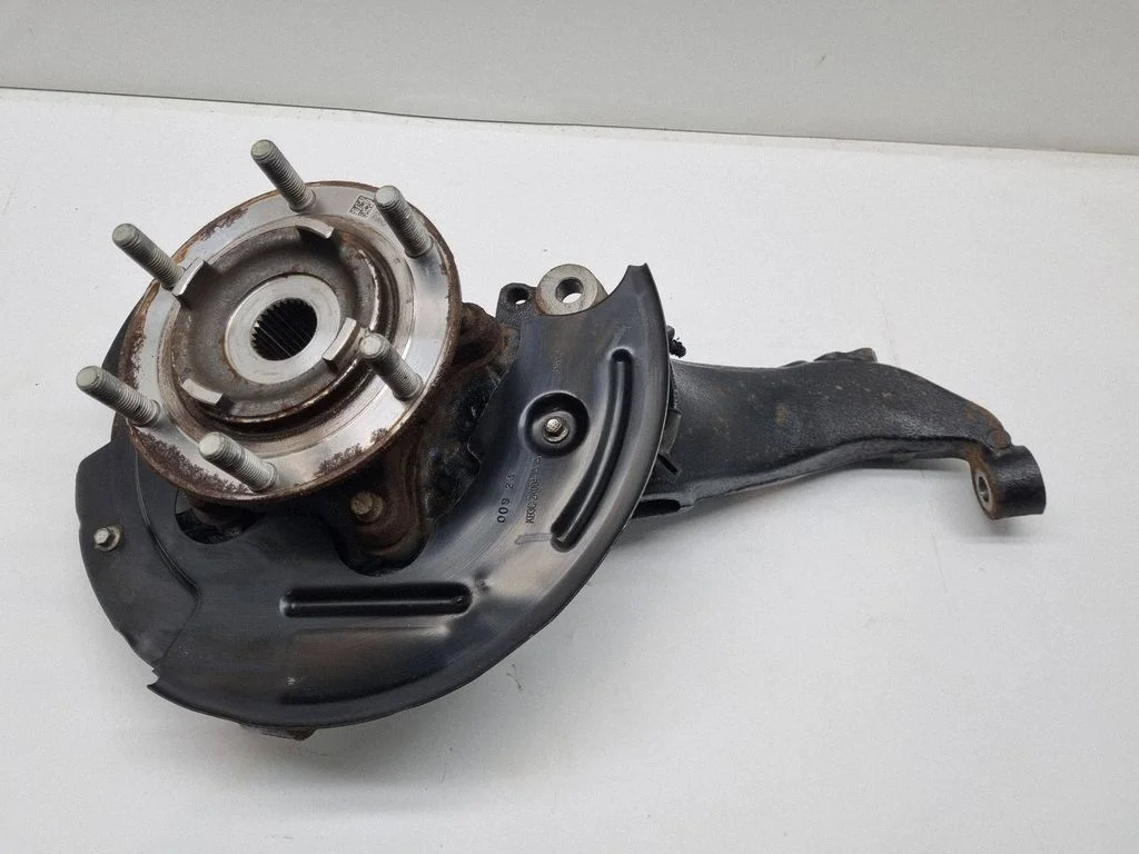 Front wheel hub