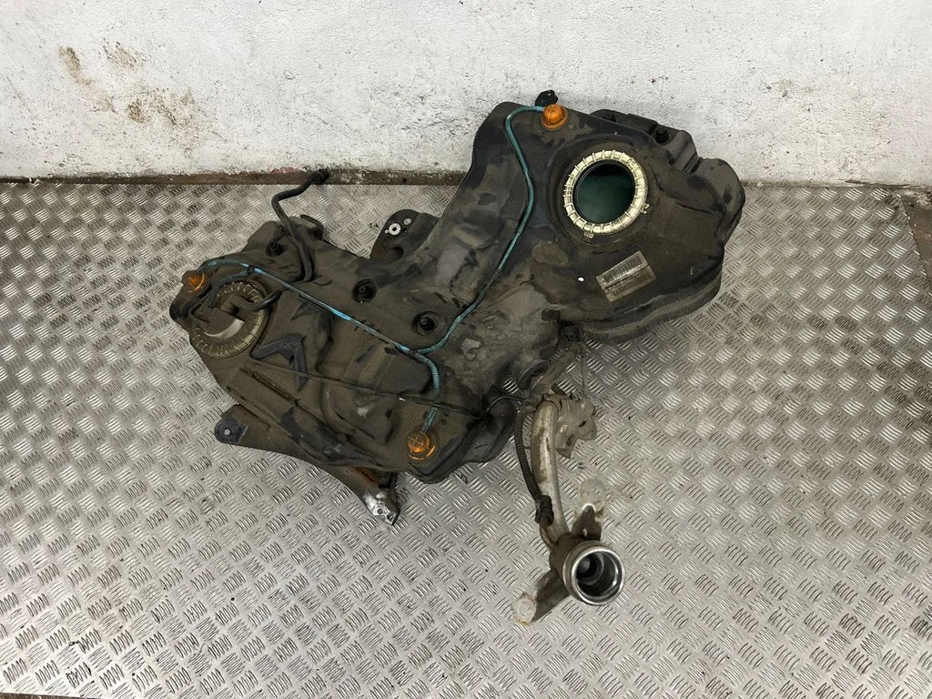 Fuel tank – Audi RS5 (2010-2015)