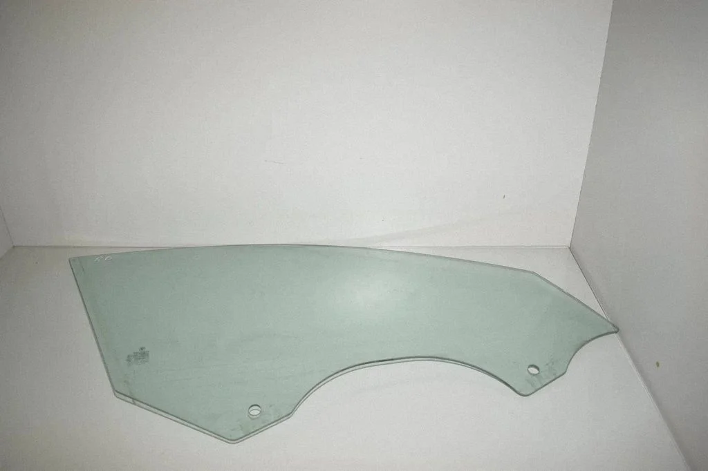 Front door window glass four-door 7337982