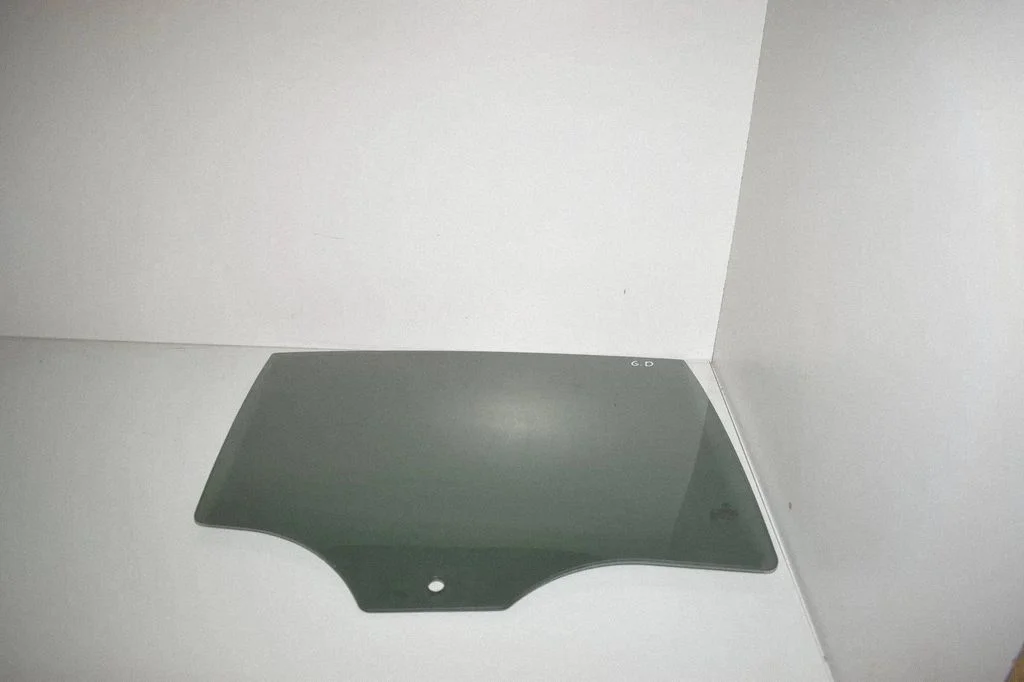 Rear door window glass – BMW 7 Series G11 G12 (2015-2022)