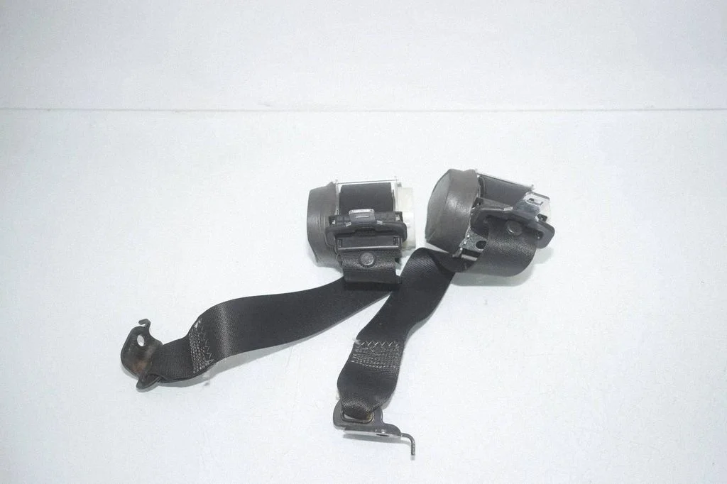 Tagumine turvavöö 7258445