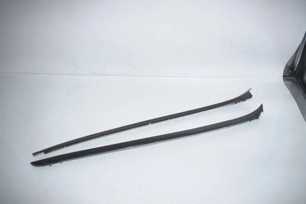 Listwa szyby przedniej – BMW X3 F25 (2010-2017)