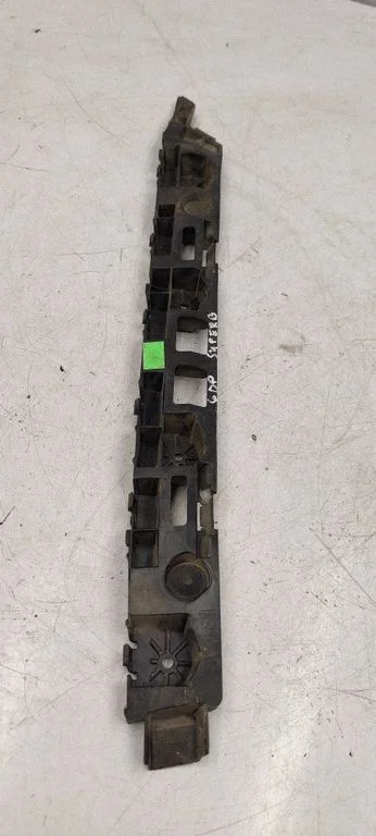Rear bumper mounting bracket 3V5807394