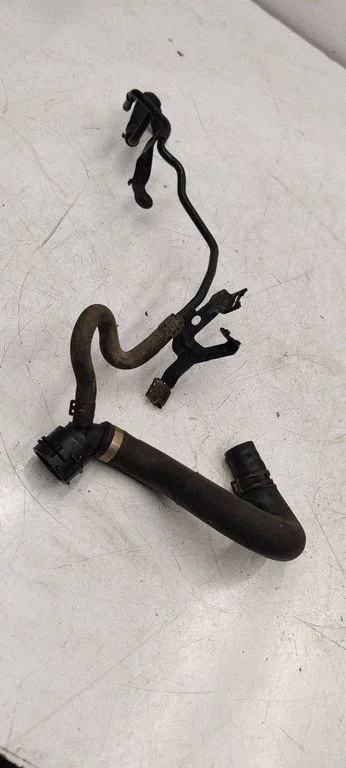 Engine coolant pipe/hose 04L121070AB