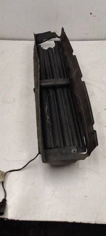 Kierownica powietrza chłodnicy 5Q0122323