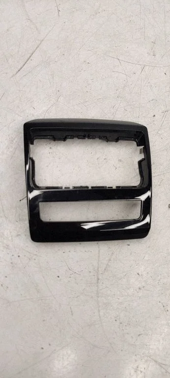 Other center console (tunnel) element 3V0863365
