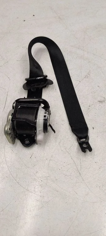 Front seatbelt – Skoda Superb B8 (3V) (2015-2024)