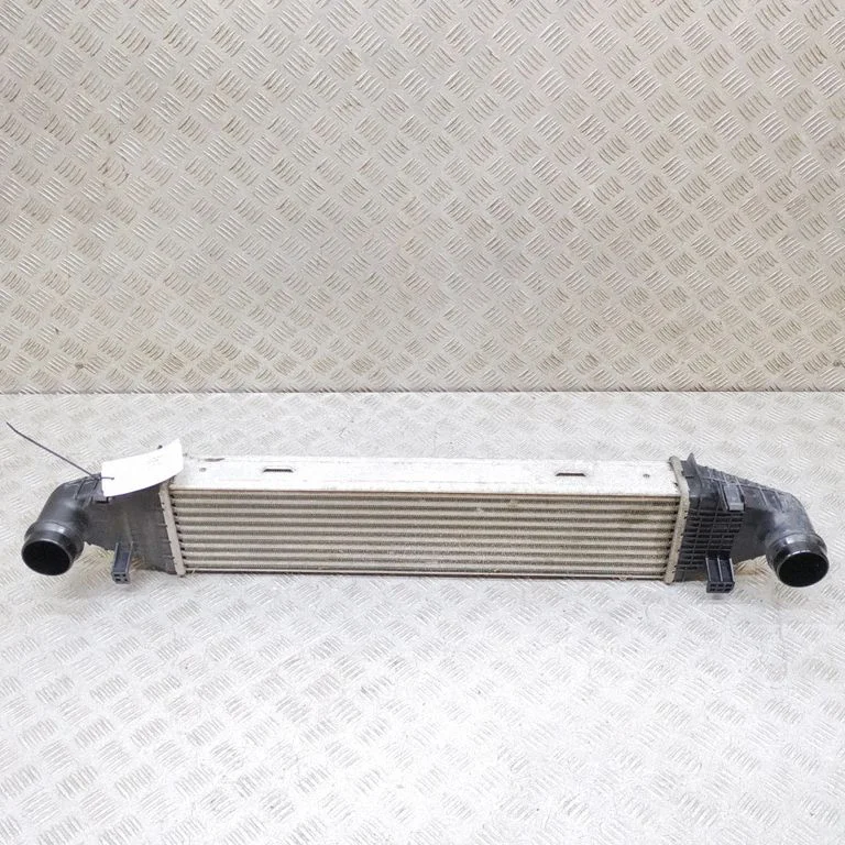Starpdzesētāja (interkūlera) radiators A2045000100