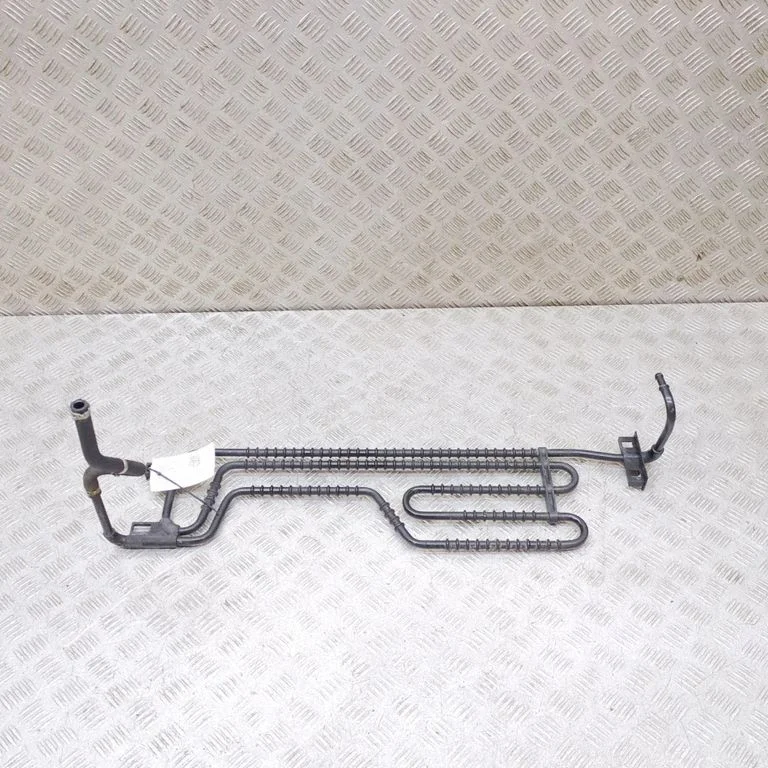 Stūres pastiprinātāja radiators A2044602624