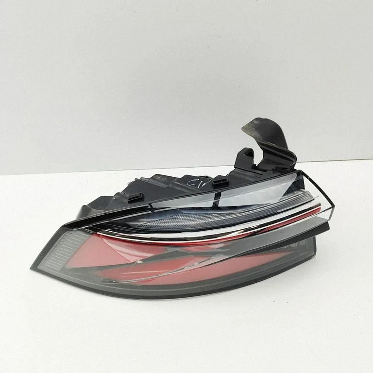 Rear/tail lights 12093031