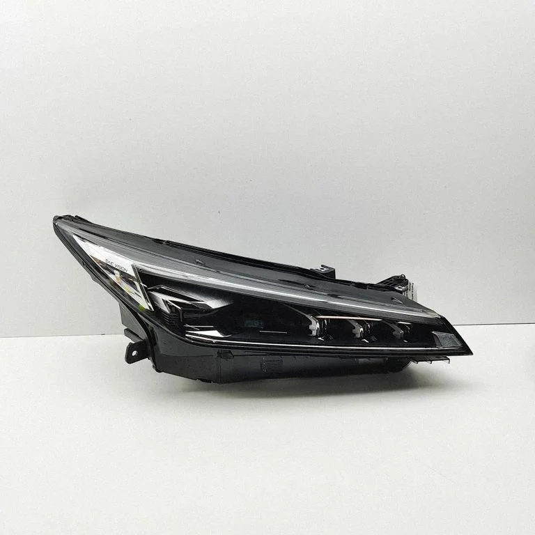 Headlight/headlamp 654129881