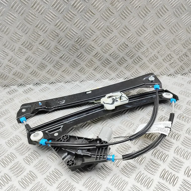 Front door window regulator with motor 11916494