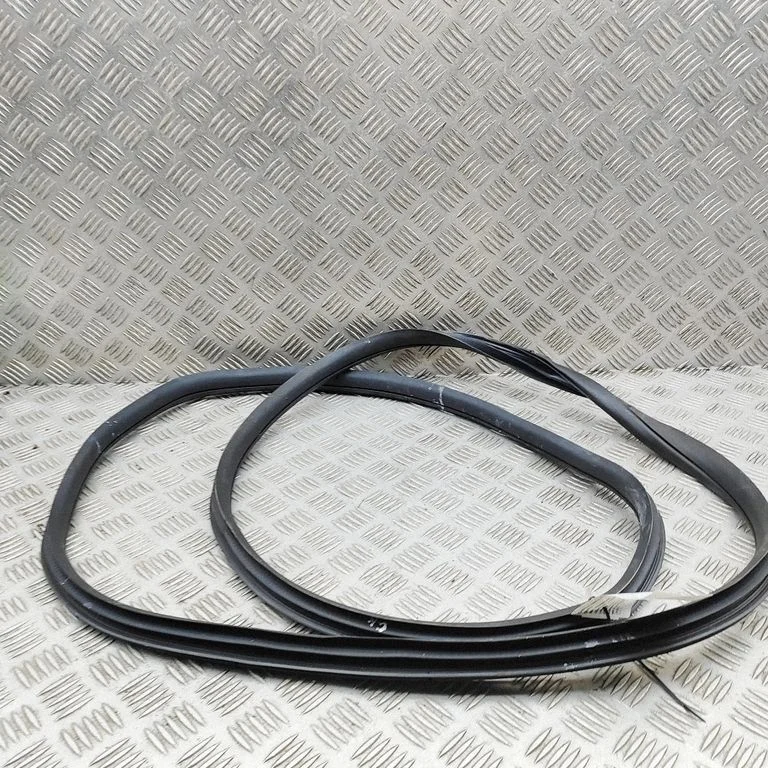 Rubber seal rear door 10907153 – MG HS II (2024-)