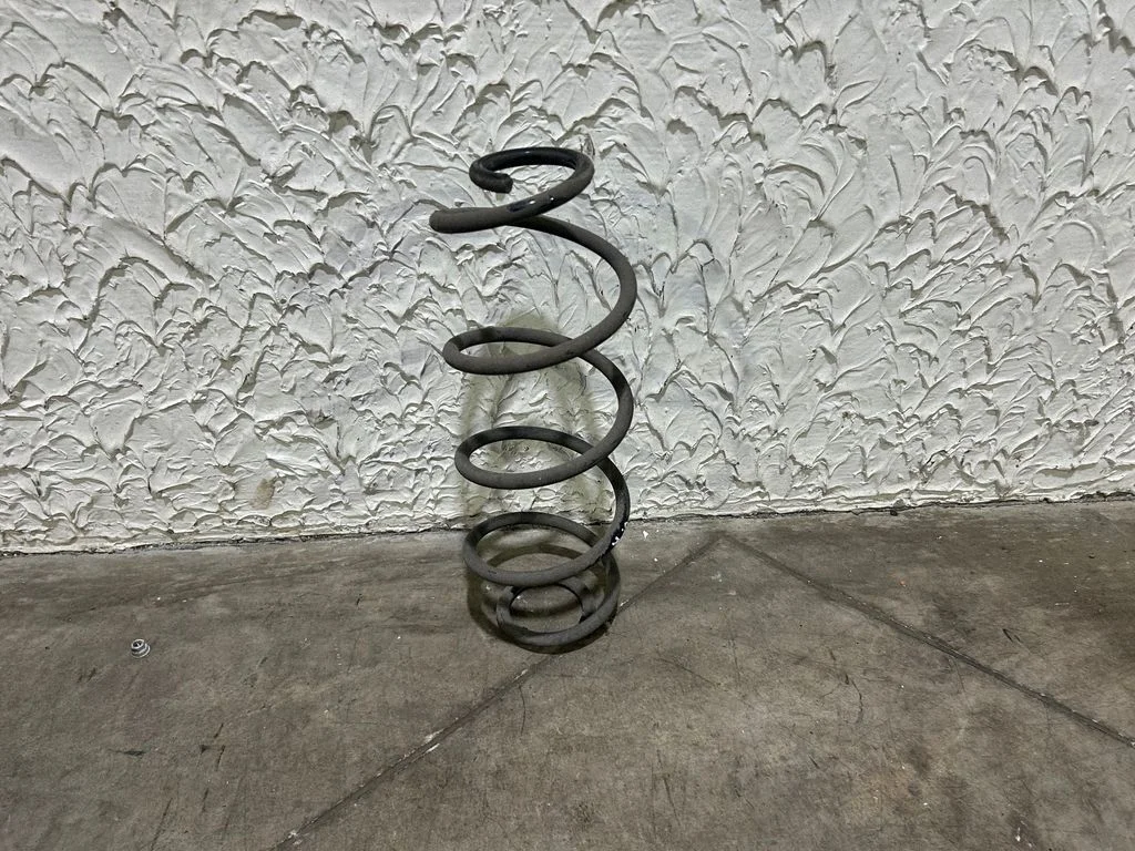 Rear coil spring – Citroen C4 Grand Picasso (2013-2018)