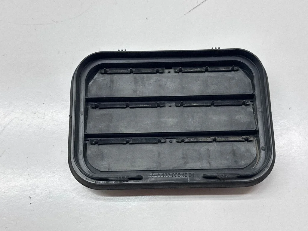 Quarter panel pressure vent – Mercedes-Benz A-Class W177 AMG (2018-)