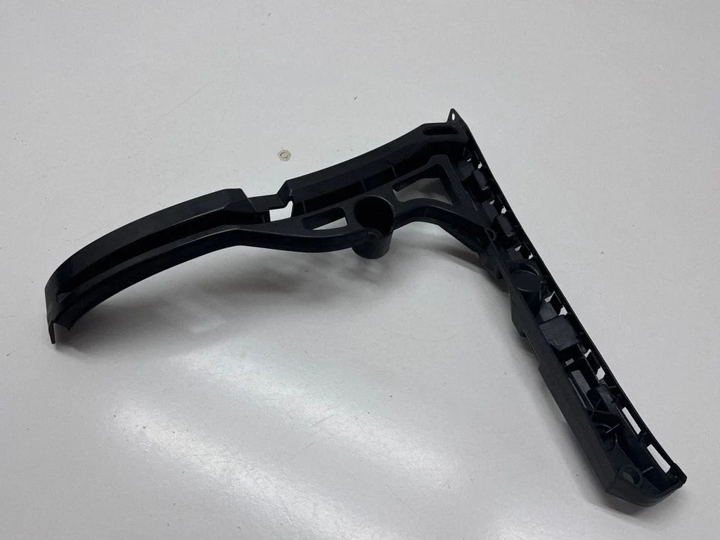Rear bumper mounting bracket – Mercedes-Benz A-Class W177 AMG (2018-)