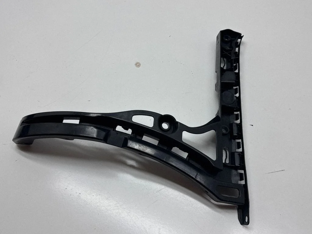 Rear bumper mounting bracket – Mercedes-Benz A-Class W177 AMG (2018-)