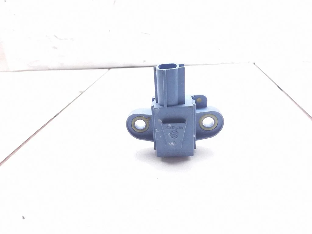 Airbag deployment crash/impact sensor 1K0955557A
