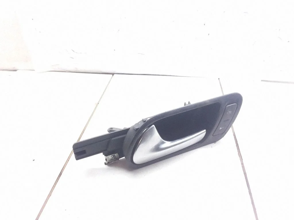 Front door interior handle 1K1837113