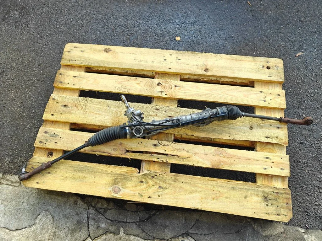 Steering rack – Citroen C4 Grand Picasso (2007-2013)
