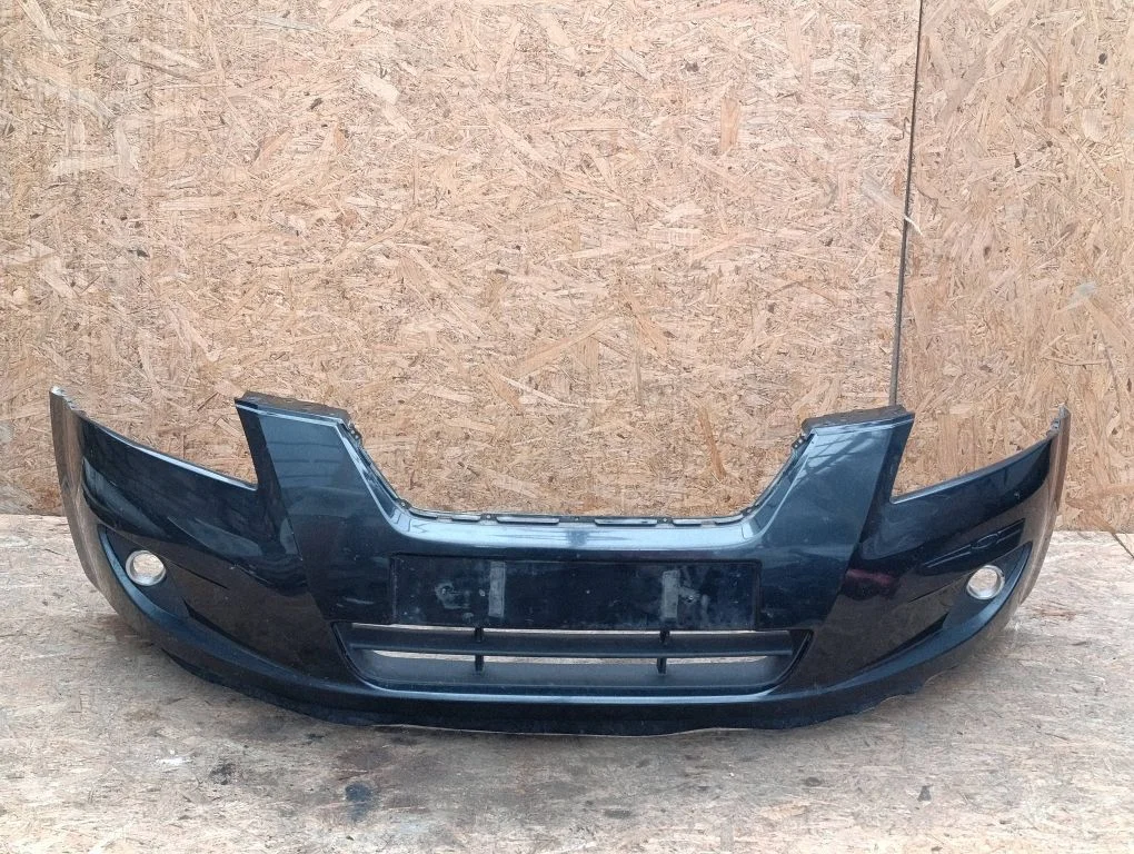 Front bumper 865001H000