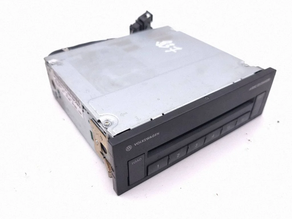 CD/DVD changer 3D0035110A