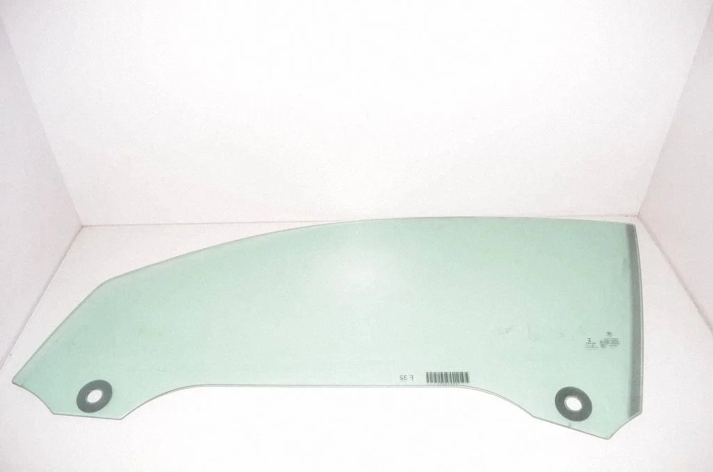 Front door window glass four-door – BMW 4 Series F32 F33 (2013-2020)