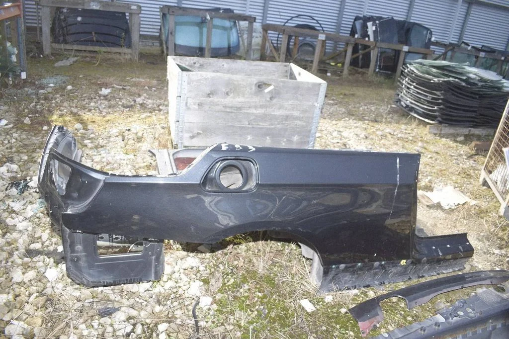 Rear quarter panel – rear right