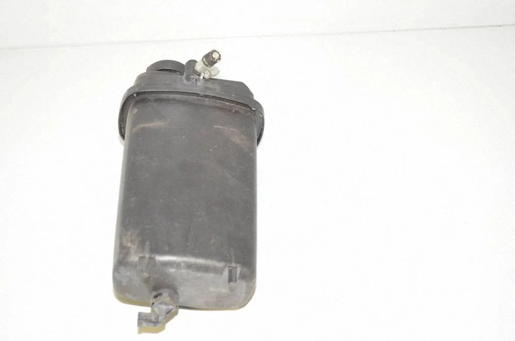 Coolant expansion tank/reservoir – BMW 7 Series E38 (1993-2001)