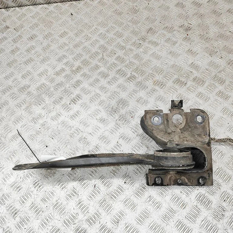Aizmugurējā svira (dakša) A2473520600
