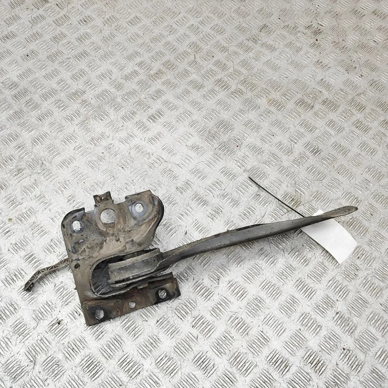 Aizmugurējā svira (dakša) A2473520700