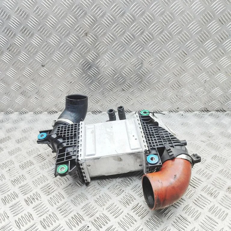 Vahejahuti radiaator – Volkswagen Crafter Grand California (2019-)