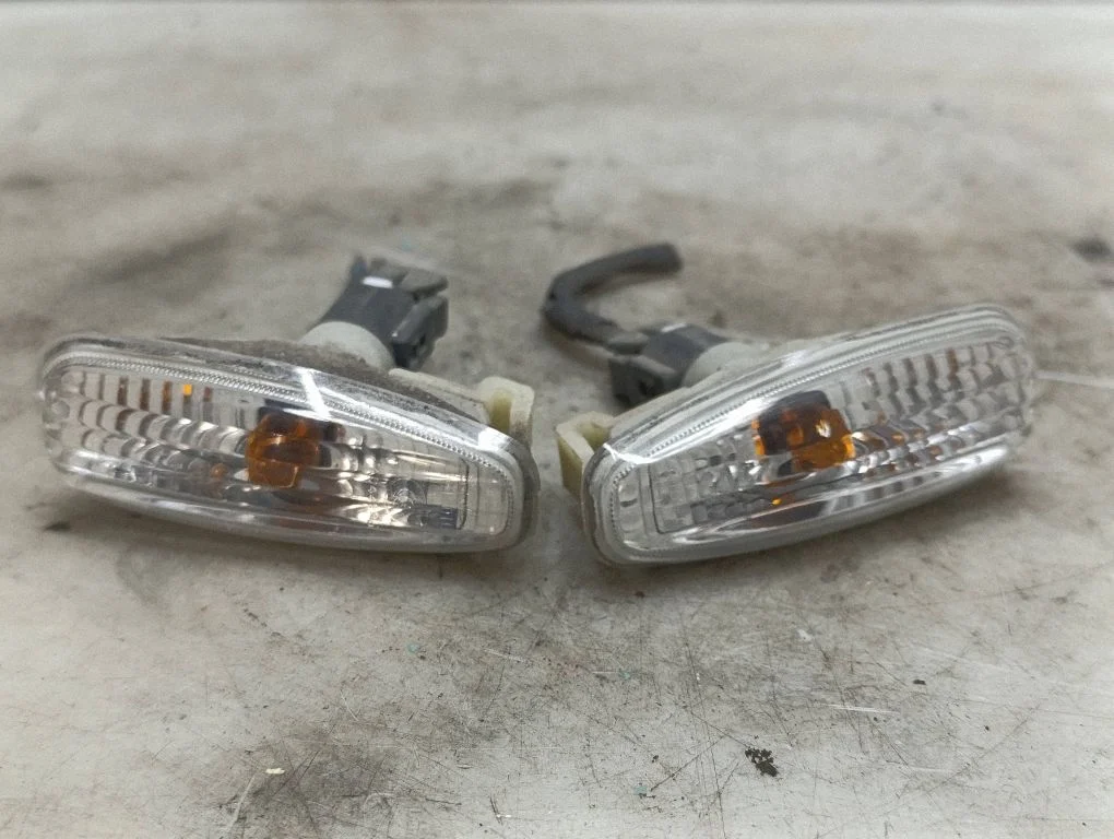 Front fender indicator light – KIA Ceed (2006-2012)