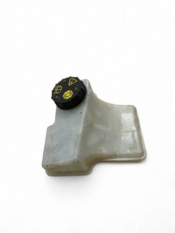 Brake fluid reservoir 31362252