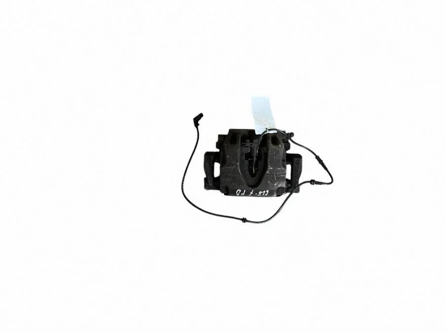 Front brake caliper – front right