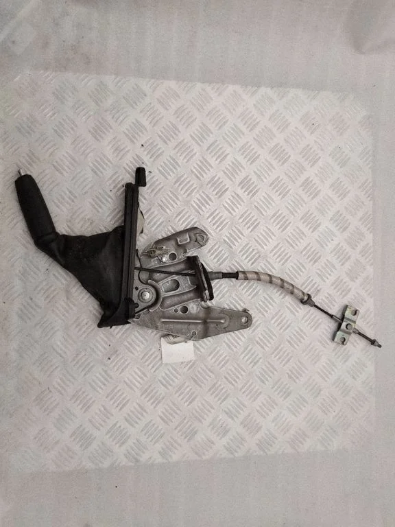 Handbrake/parking brake lever assembly FR3C2780