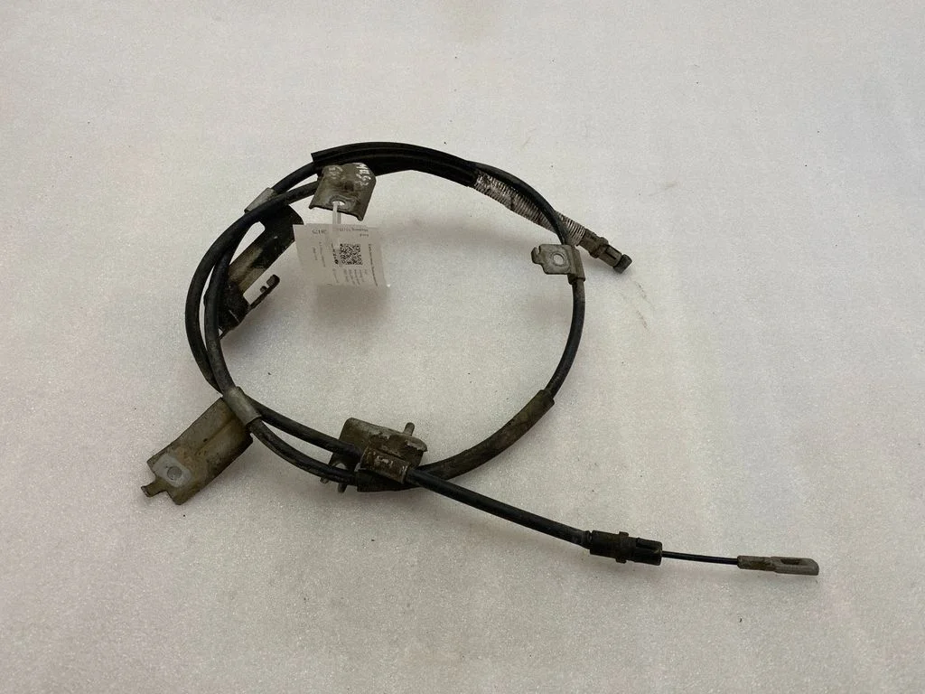 Handbrake/parking brake wiring cable FR3C2A809AD