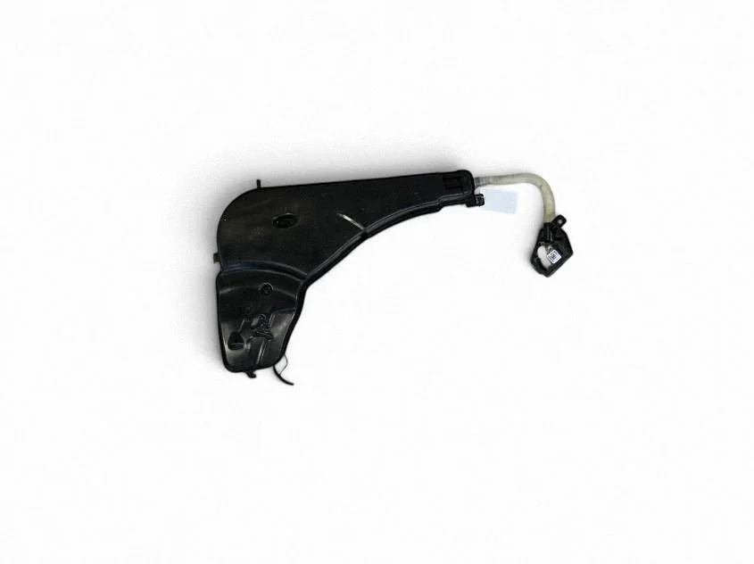 Windshield washer fluid reservoir/tank 7399029