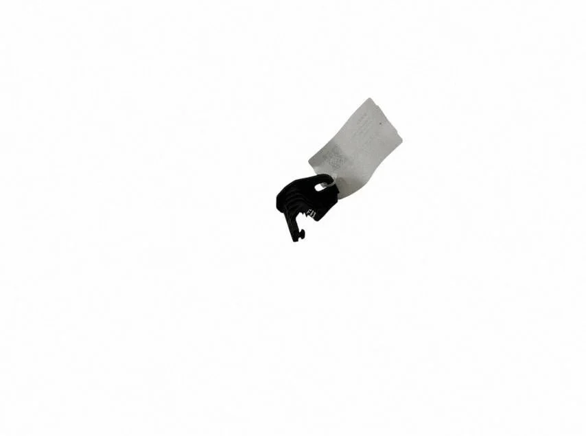 Headlight/headlamp mounting bracket – BMW 4 Series F32 F33 (2013-2020)