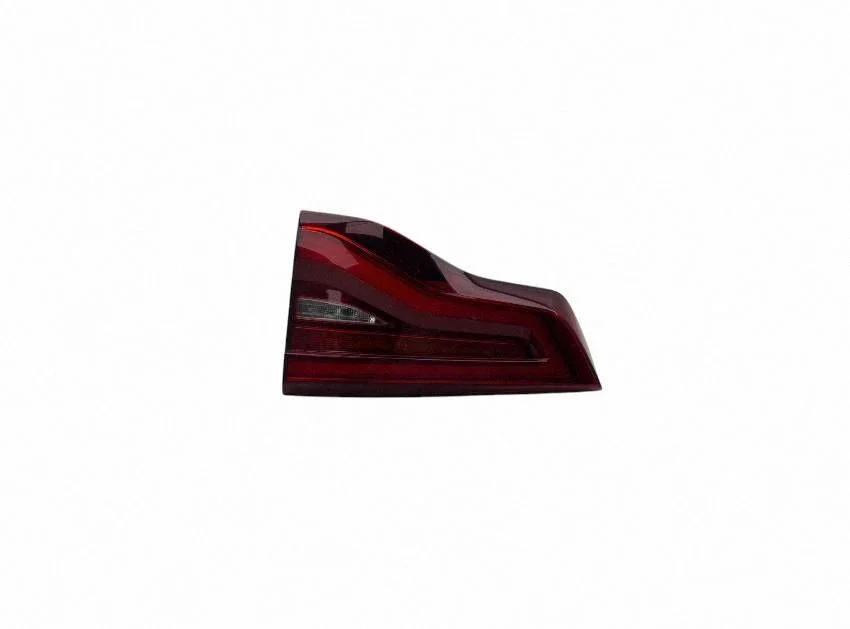 Lampa tylna w klapie 9853378