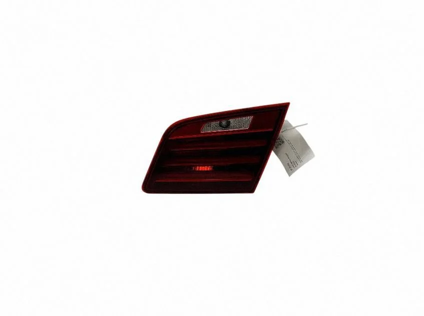 Tailgate rear/tail lights 7306164