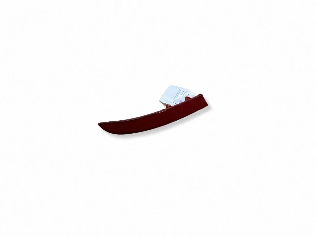 Rear tail light reflector 7857003